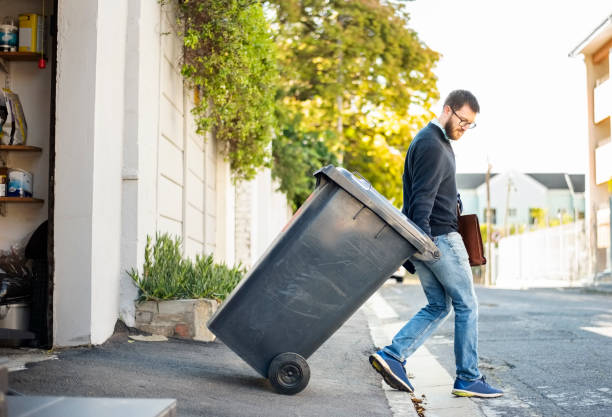 Best Yard Waste Removal  in Bristol, FL